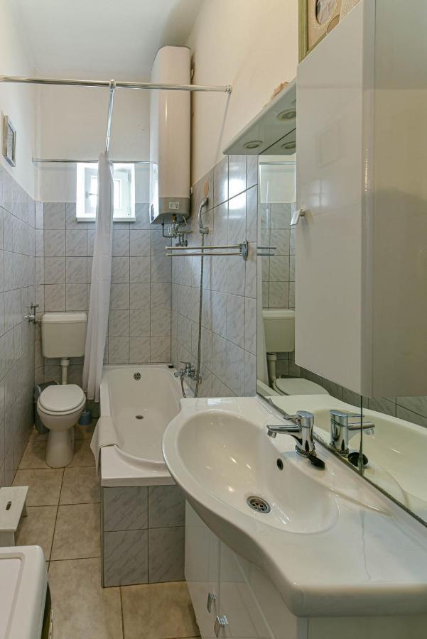 Halhaza Erdeszlak Apartman Sirok 外观 照片